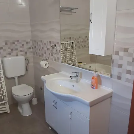 Apartment Tina *
